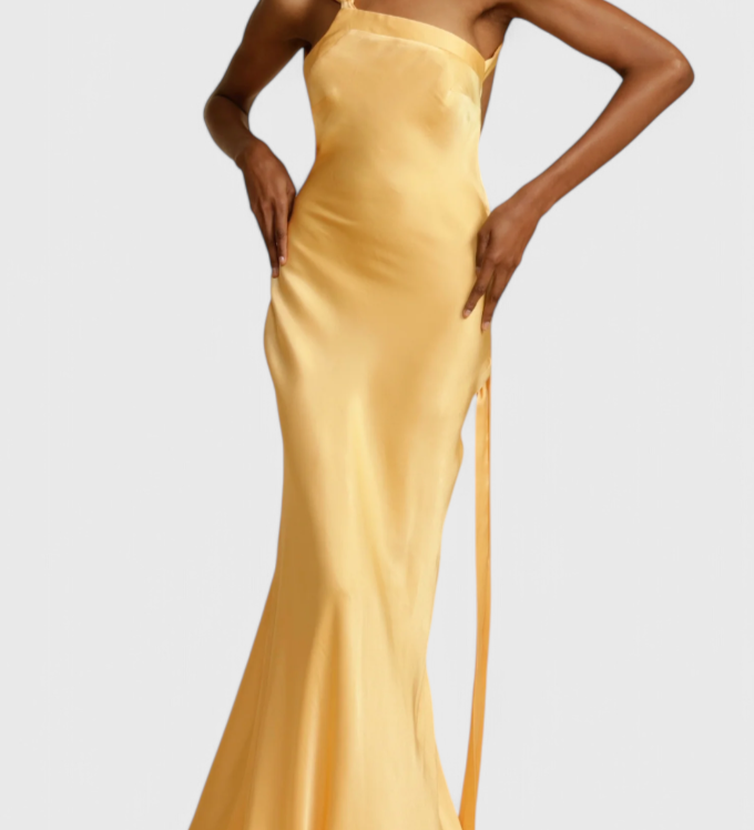 Rochie Sofia Maxi cu Bretele Diagonale și Spate Deschis