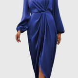 Rochie Elegantă Lungă Andrea cu Decupaj în V și Fisură Pe Laterale