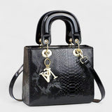 Isabela - Geantă cu Efect de Șarpe