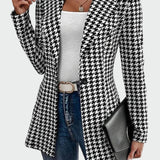 Sacou în stil elegant și rafinat