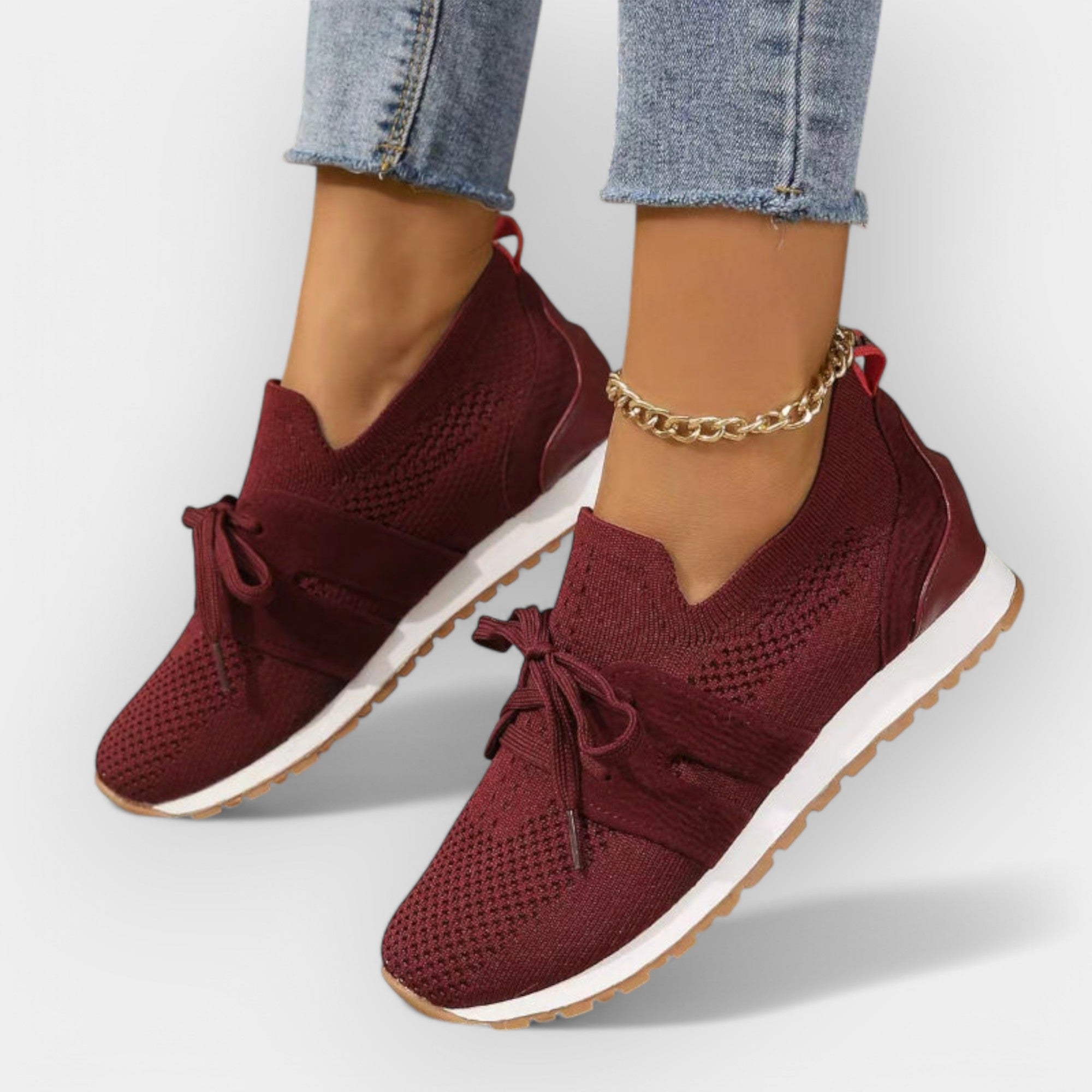 Adidasi transparenți