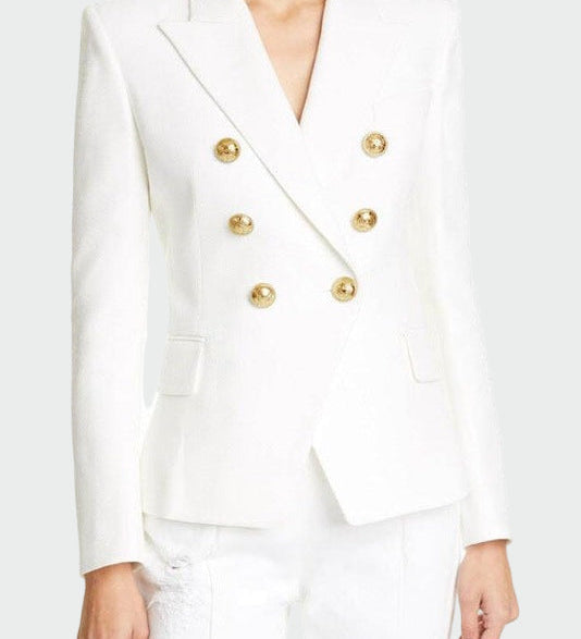 Sacou în stil clasic