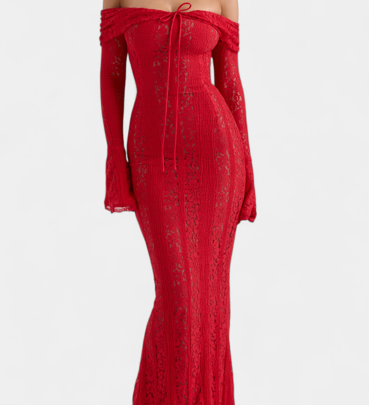 Rochie maxi "Josipa" cu umeri descoperiți din dantelă