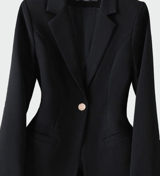 Sacou în linie elegantă modernă